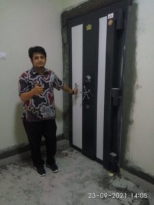 JUAL SAFETY DOOR, JUAL BRANKAS BESAR, TOKO JUAL BRANKAS, JUAL BRANKAS BESAR, TOKO BRANKAS PRESSAFE 