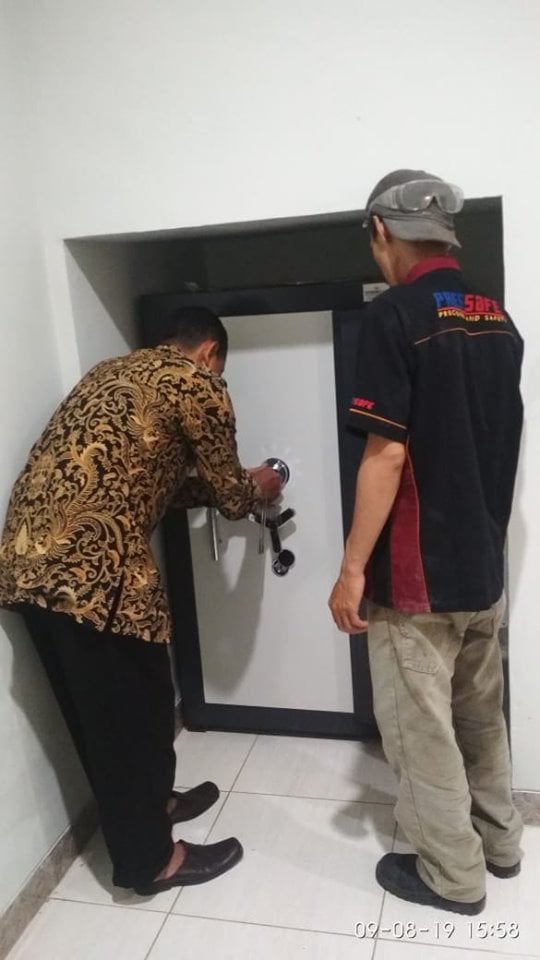 Keuntungan Memiliki Brankas di Kantor