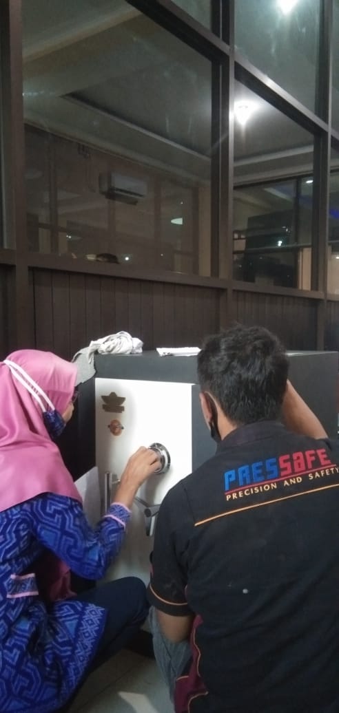 Jual Brankas untuk Kantor