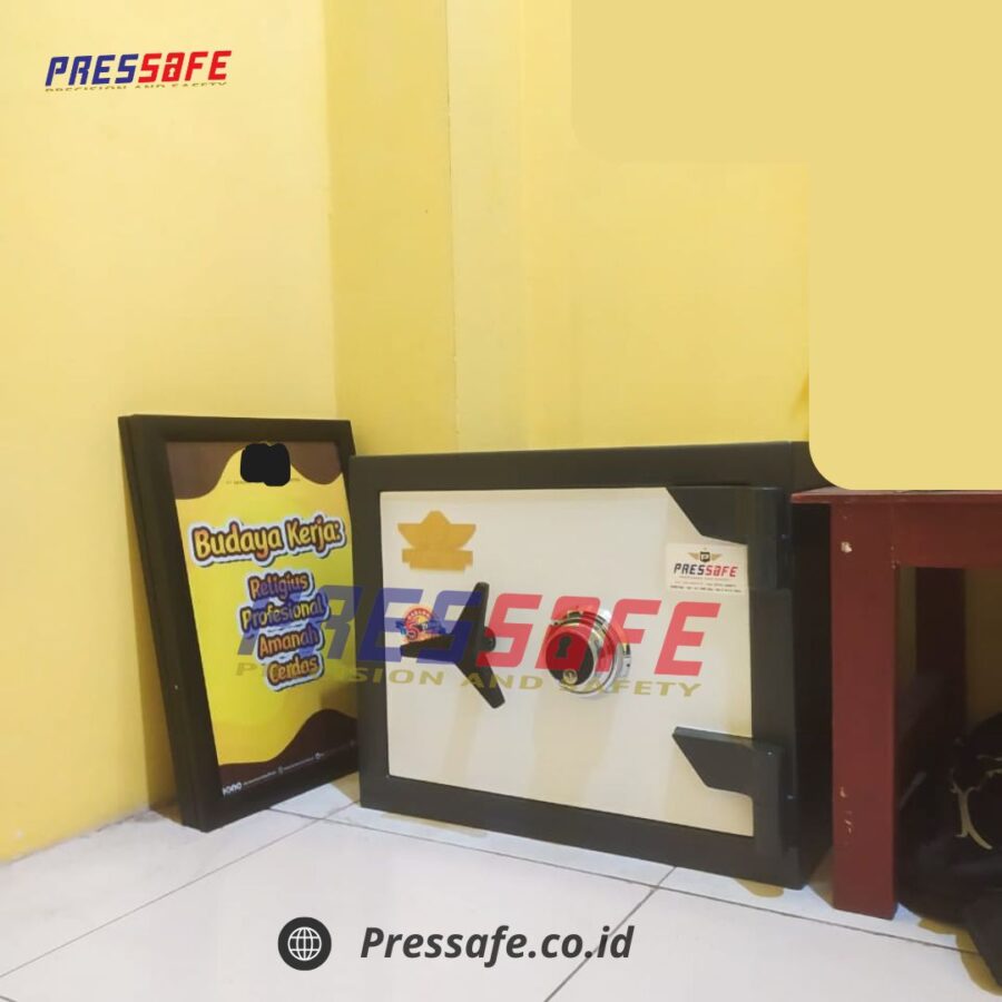 Toko jual brankas baru