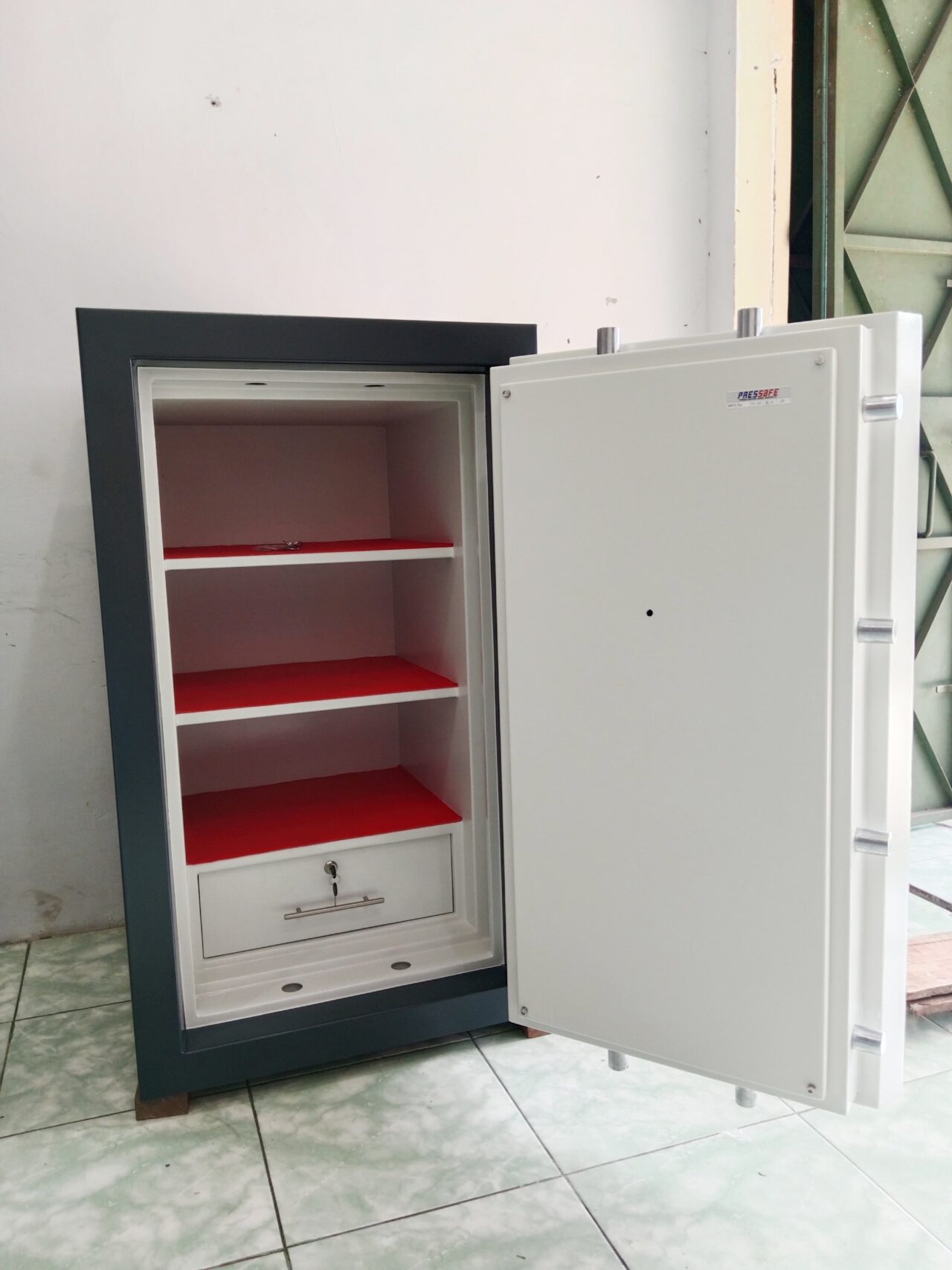 Jual Brankas Ukuran Besar