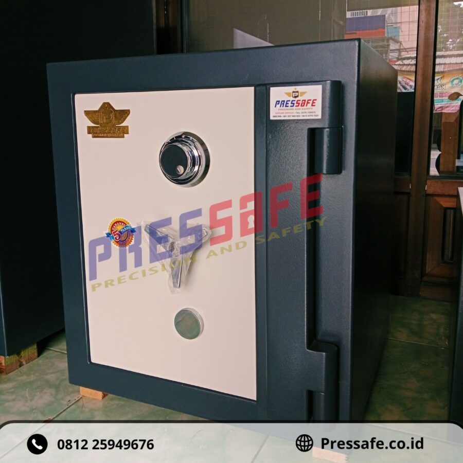 Toko jual brankas besi