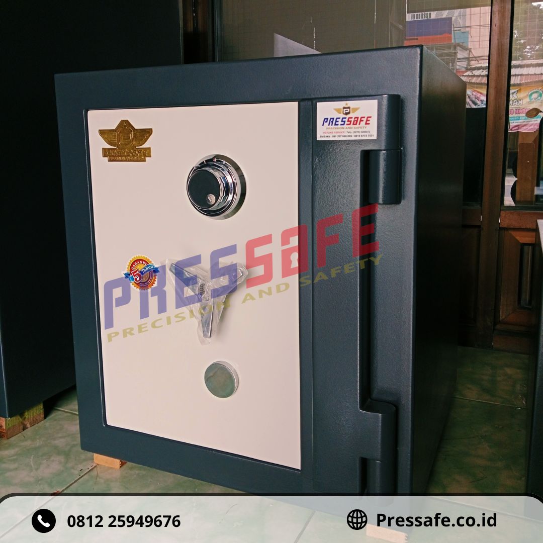 Toko jual brankas besi