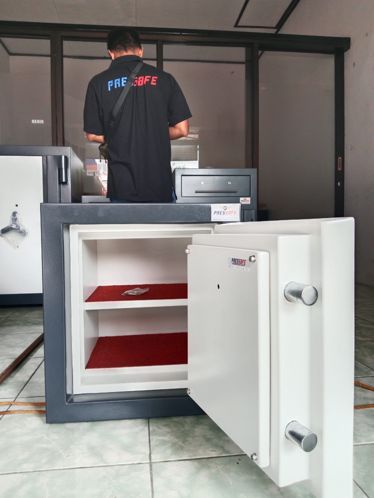 Toko jual brankas pressafe