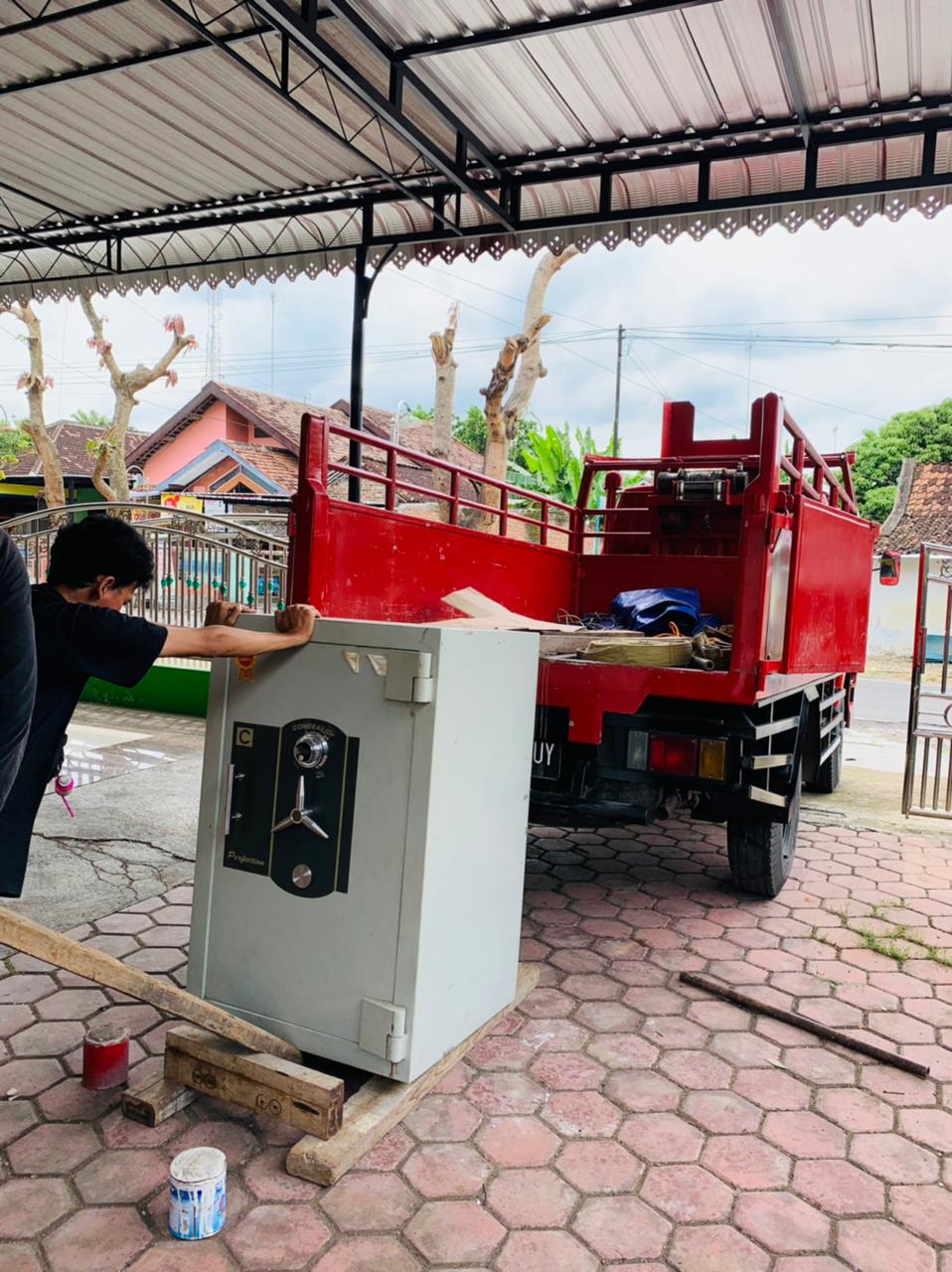 Jasa Pindah Brankas Profesional