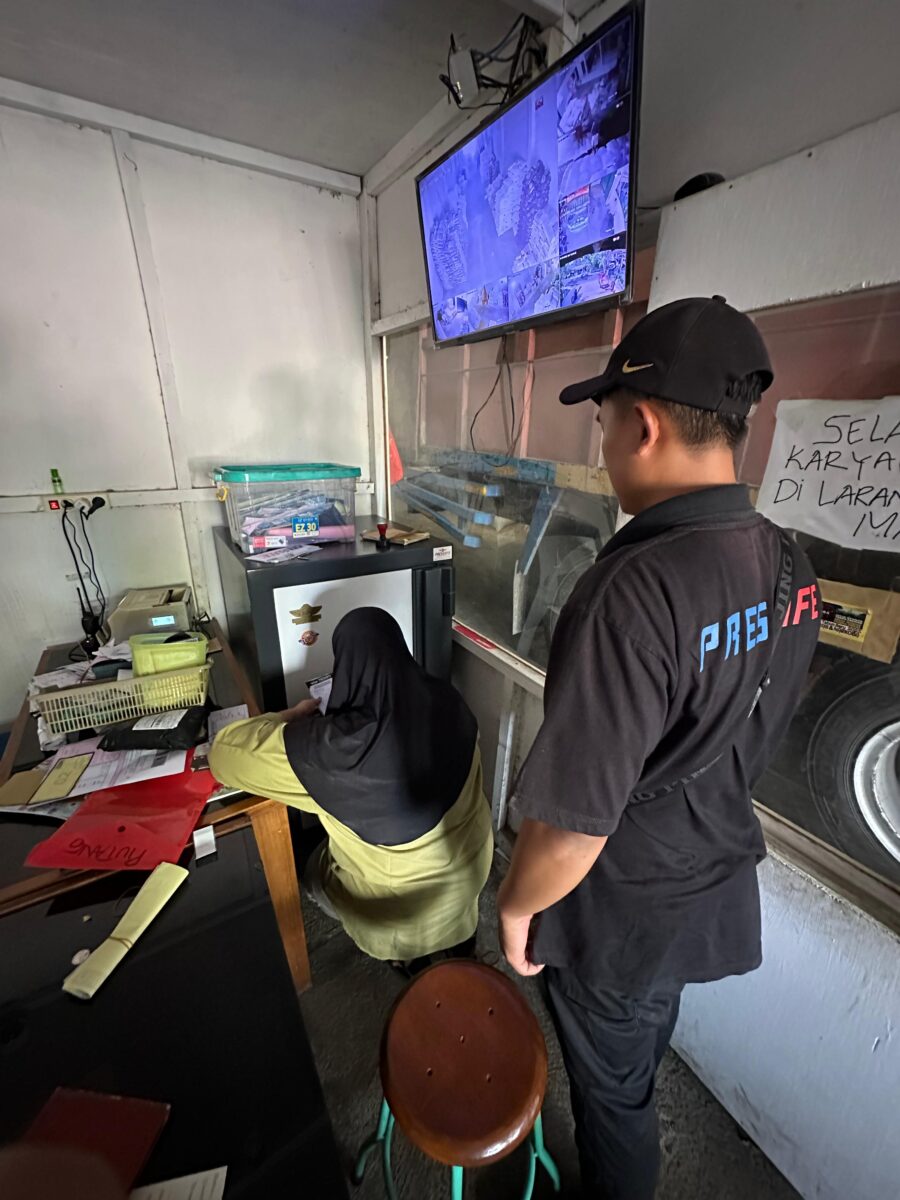 Toko jual brankas besi