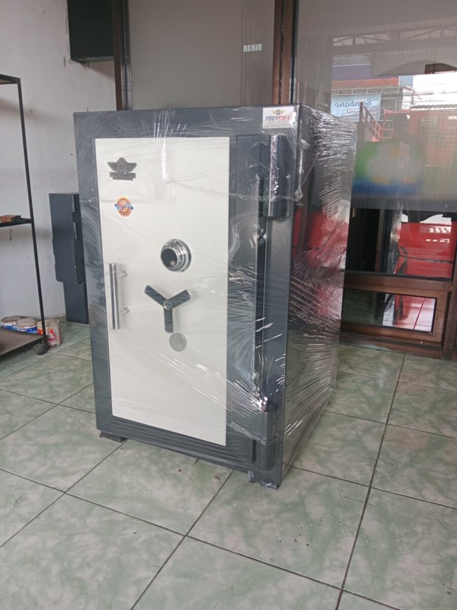 Jual brankas tahan api