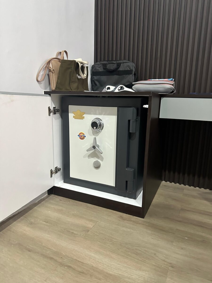 Jual brankas uang dan dokumen